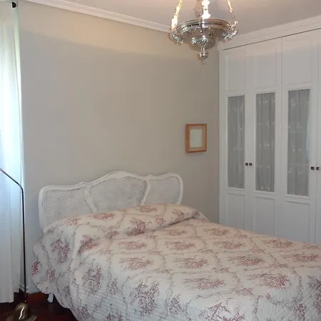Sunny Apt Close To University With Parking And Wifi * Santander